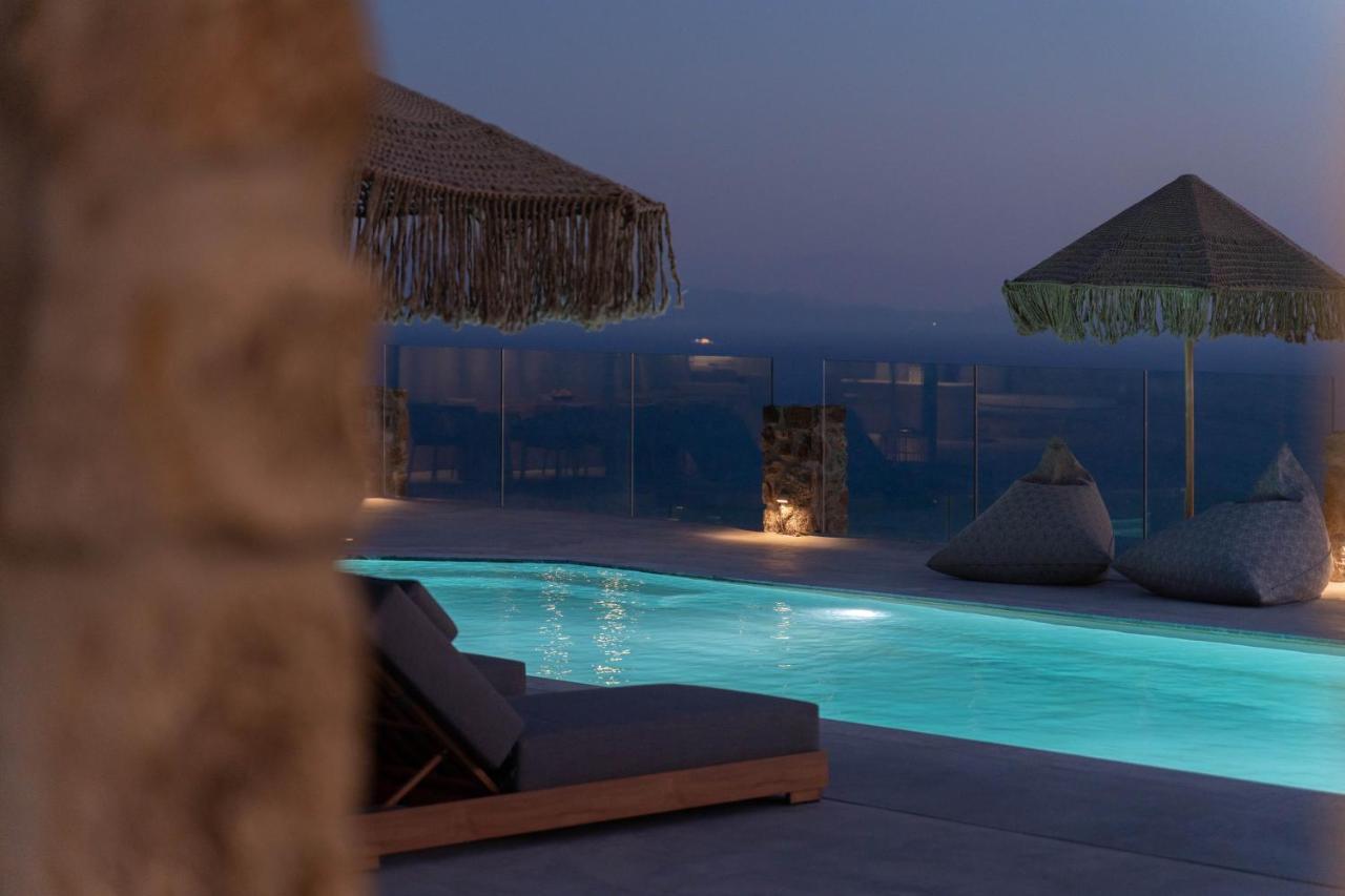 Makani Suites Ano Mera Bagian luar foto
