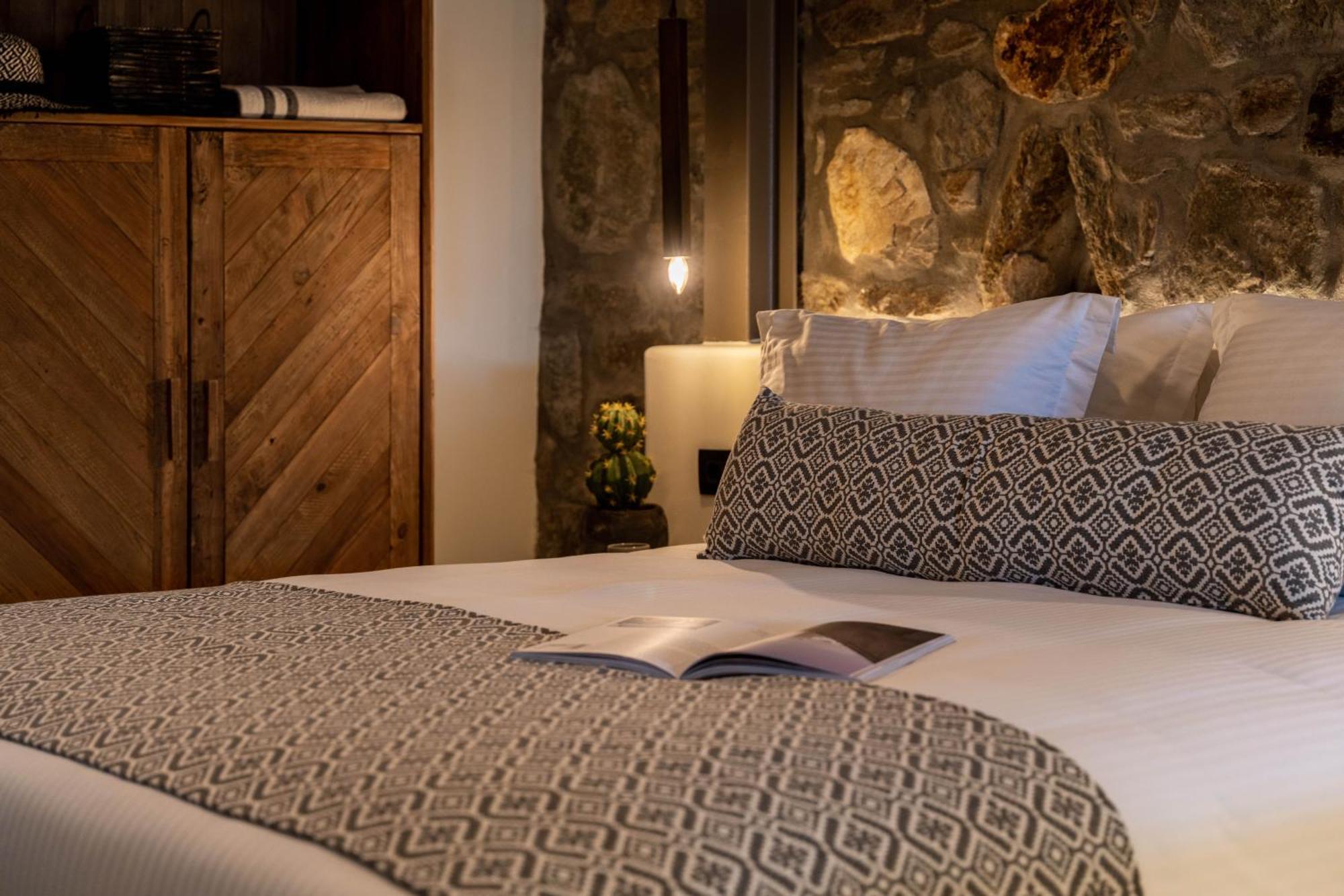 Makani Suites Ano Mera Bagian luar foto