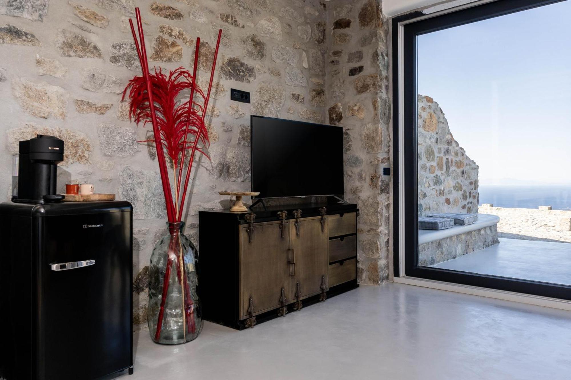 Makani Suites Ano Mera Bagian luar foto